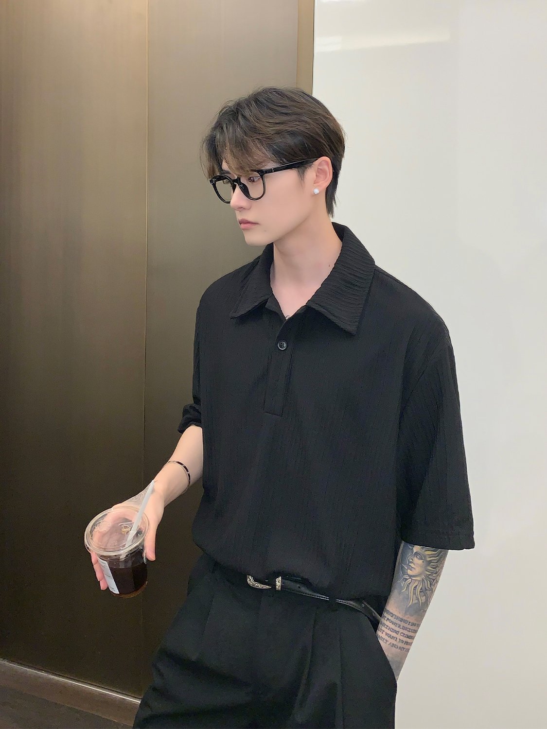 Men's Casual Shirt — Relaxed Point-Collar Short Sleeve — product view 5